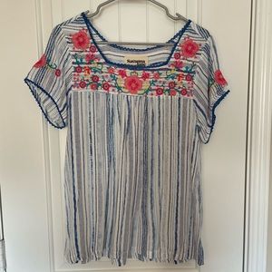 Savanna Jane floral and stripped blouse. Size small